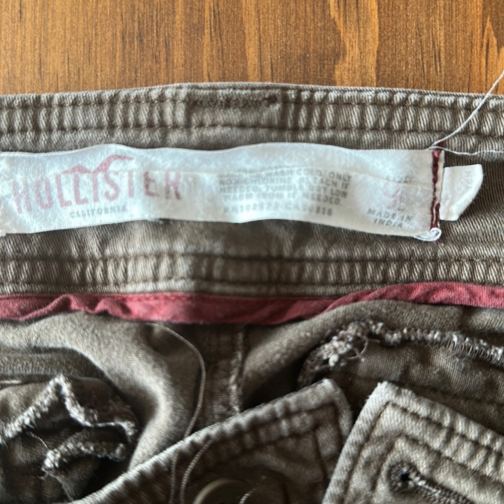 Size 9 fits more like an 11